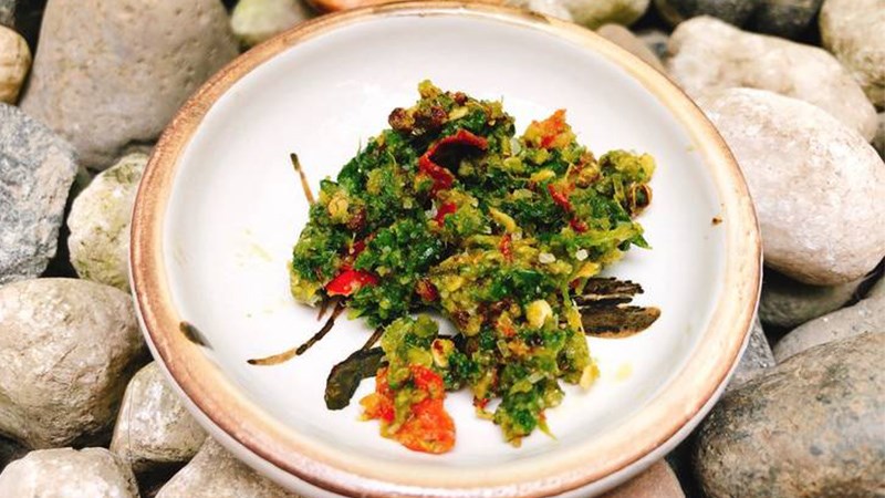 Chẩm chéo là gì?